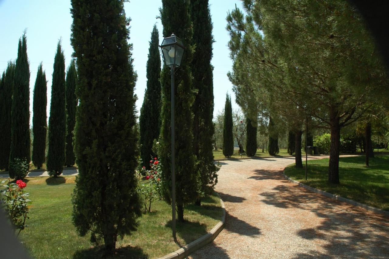 Villa Panconesi Монтеспертоли Екстериор снимка