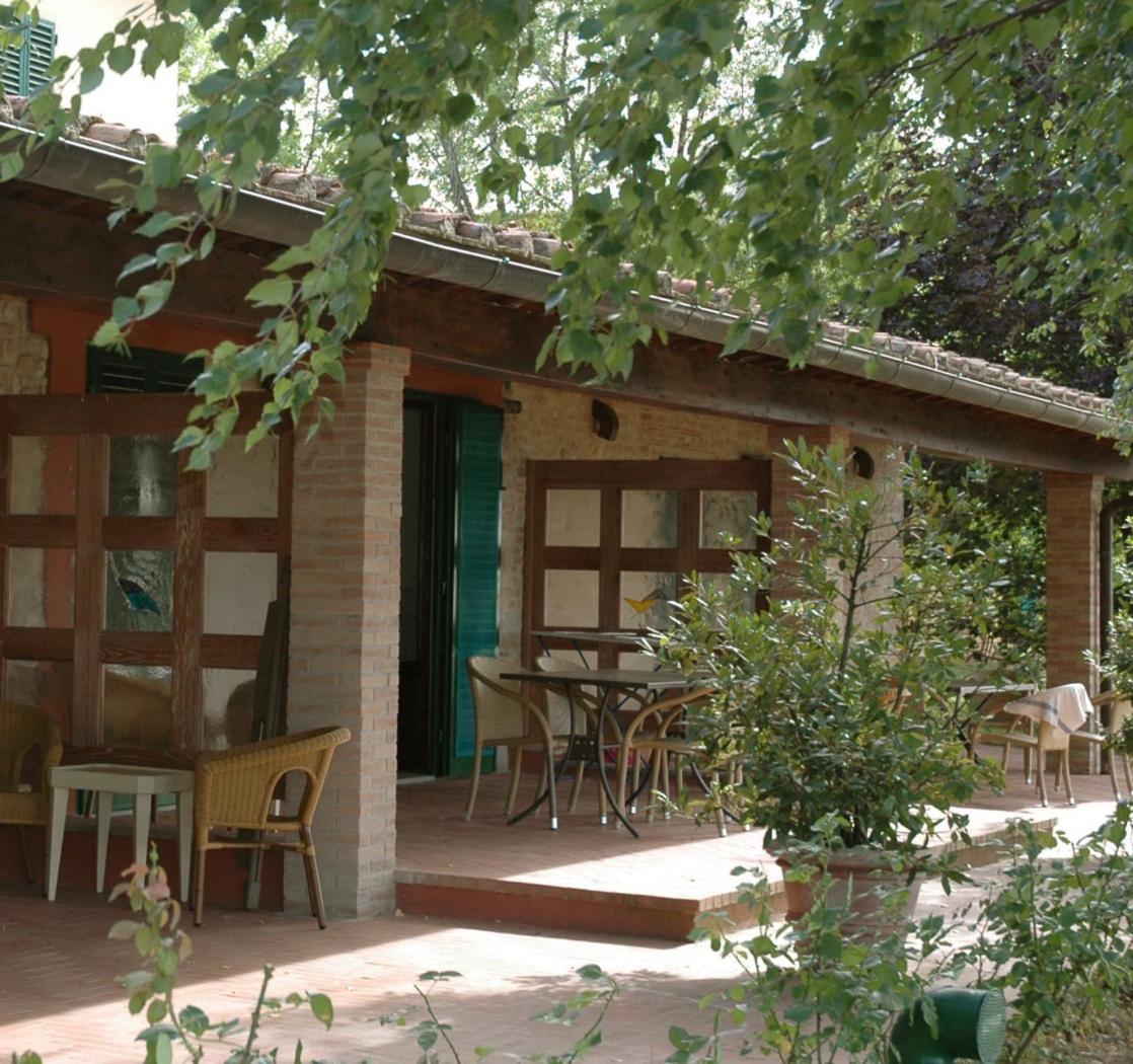 Villa Panconesi Монтеспертоли Екстериор снимка