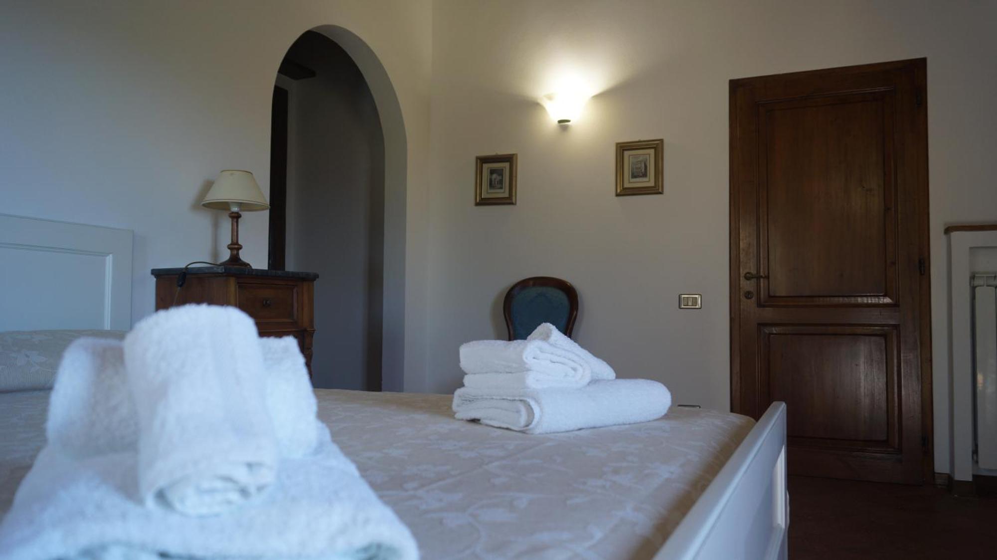 Villa Panconesi Монтеспертоли Екстериор снимка